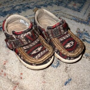 HOOEY BY TWISTED X INFANT SOUTHWESTERN PRINT LOPERS - size 5